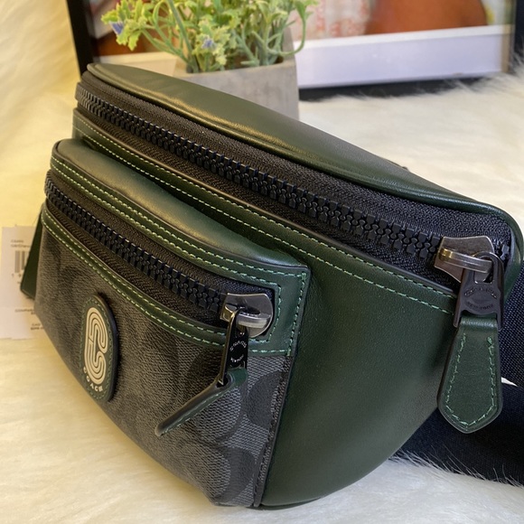 SOLD Coach Belt bag in colorblock - Picture 6 of 10